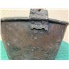 Image 5 : ANTIQUE COPPER FUR TRADE POT