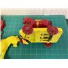 Image 5 : LOT OF 2 VINTAGE RELIABLE HORSE PULL TOYS