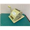 Image 4 : VINTAGE PAYMASTER RIBBON WRITER CHEQUE STAMP MACHINE