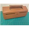 Image 4 : VINTAGE CHANNEL MASTER TRANSISTOR RADIO