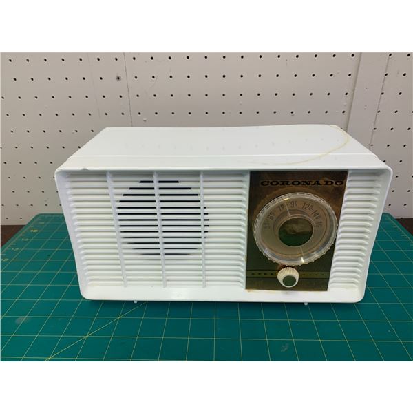 VINTAGE CORONADO RADIO