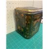Image 2 : ANTIQUE T EATON CO TEA TIN