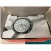 Image 2 : MITUTOYO DIAL INDICATOR WITH BOX