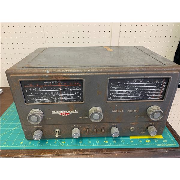 VINTAGE NATIONAL RADIO