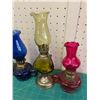 Image 2 : LOT OF MINI DECORATIVE OIL LAMPS AND LANTERN