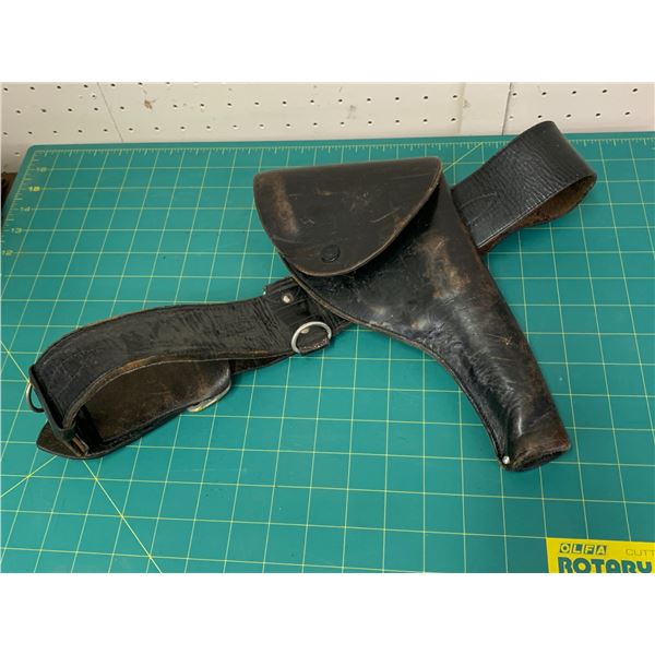 LEATHER HANDGUN HOLSTER AND BELT