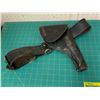 Image 1 : LEATHER HANDGUN HOLSTER AND BELT