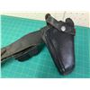 Image 9 : LEATHER HANDGUN HOLSTER AND BELT TED BOURDON