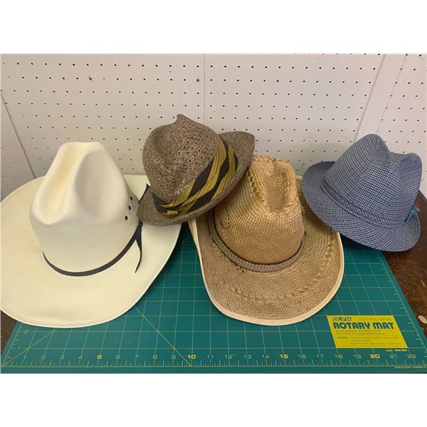 LOT OF VARIOUS HATS