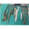 Image 3 : LOT OF VARIOUS WRENCHES ETC