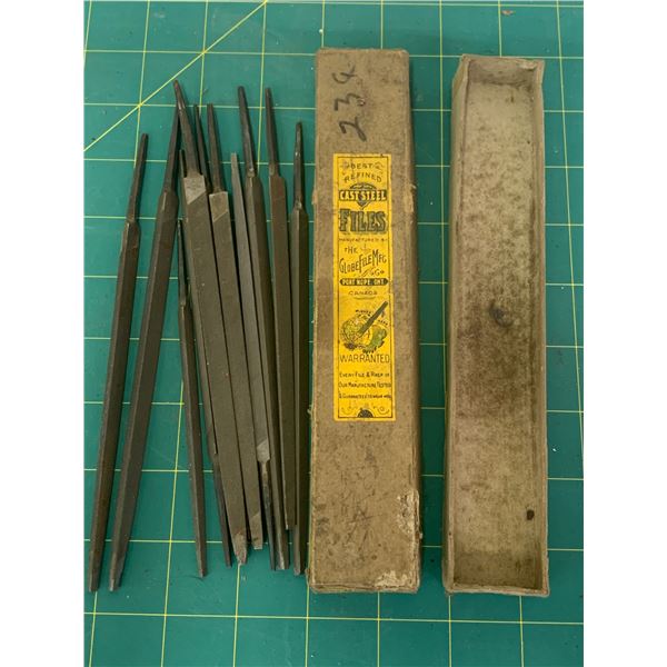 ANTIQUE GLOBE FILE MFG BOX AND FILES