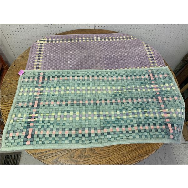 VINTAGE HANDMADE DYED LANTERN WICK RUGS 37" x 19"