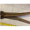 Image 3 : 30" ANTIQUE BLACKSMITH CHAIN PLIERS