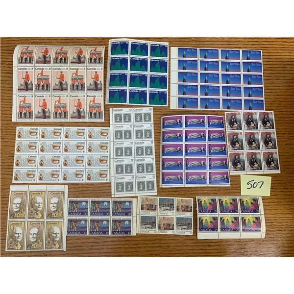 UNUSED VINTAGE CANADIAN POSTAGE STAMPS