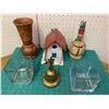 Image 1 : LOT OF MISC BIRDHOUSE BELL ETC