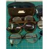 Image 4 : LOT OF VINTAGE GLASSES AND SUNGLASSES