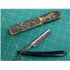 Image 5 : ANTIQUE STRAIGHT RAZOR
