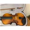 Image 2 : MENDINI CECILIO VIOLIN WITH CASE