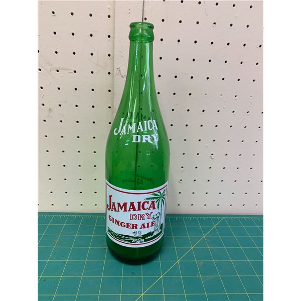 VINTAGE JAMAICA DRY 28 OZS POP BOTTLE PRINCE ALBERT SASK