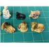 Image 4 : LOT OF 14 WADE RED ROSE TEA FIGURINES