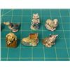 Image 4 : LOT OF 14 WADE RED ROSE TEA FIGURINES