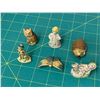 Image 2 : LOT OF 12 WADE RED ROSE TEA FIGURINES