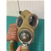 Image 2 : WWII GAS MASK