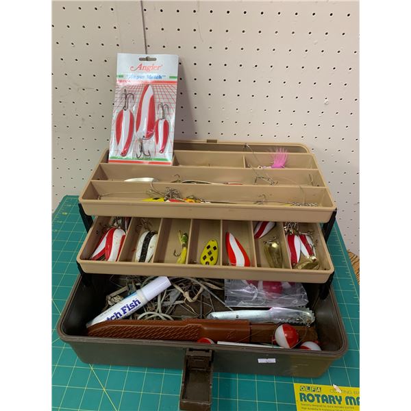 TACKLE BOX AND CONTENTS