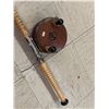 Image 5 : MAHOGANY AND BRASS VINTAGE PEETZ FISHING REEL AND ROD