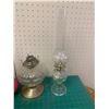 Image 4 : LOT OF OIL LAMPS