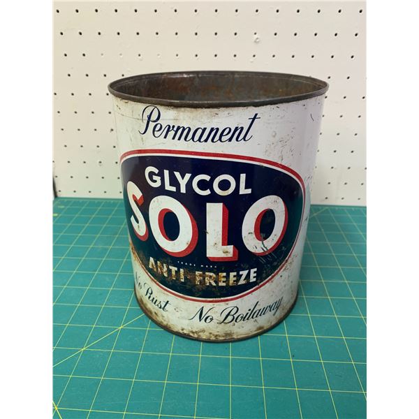 SOLO  ONE GALLON ANTI-FREEZE CAN