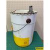 Image 3 : SHELL 5 GALLON OIL PAIL