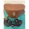 Image 2 : VINTAGE BINOCULARS