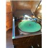 Image 3 : ANTIQUE TABLE TOP GRAMOPHONE WORKING