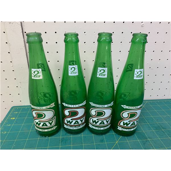 LOT OF 2WAY SODA POP BOTTLE