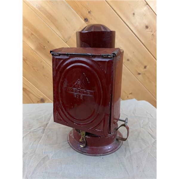ANTIQUE INGENTO NO6 DARKROOM KEROSENE LANTERN