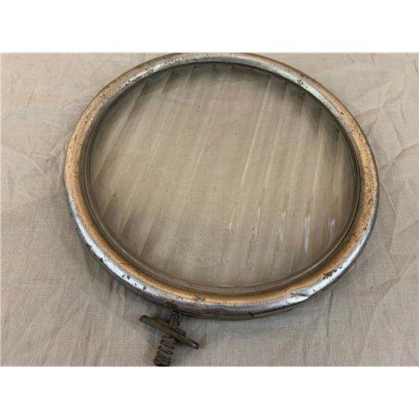 ANTIQUE FORD HEADLIGHT LENS