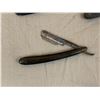 Image 5 : ANTIQUE STRAIGHT RAZOR LOT