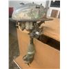 Image 1 : VINTAGE JOHNSON OUTBOARD MOTOR