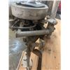 Image 8 : VINTAGE JOHNSON OUTBOARD MOTOR