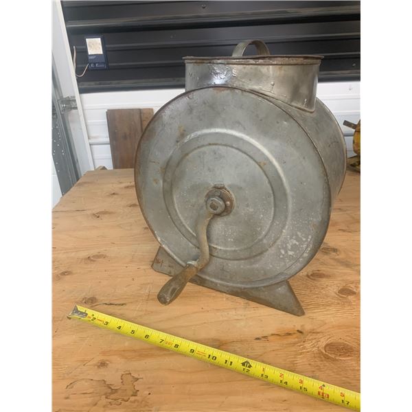 ANTIQUE BUTTER CHURN