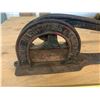 Image 2 : ANTIQUE PENN HARDWARE TOBACCO CUTTER