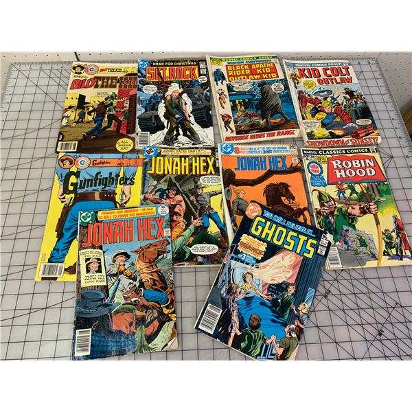 LOT OF COMIC BOOKS