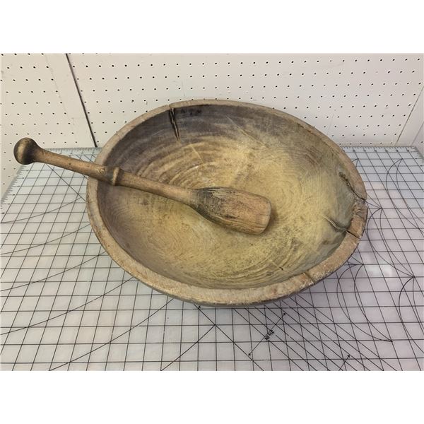 LARGE ANTIQUE WOODEN BOWL