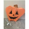 Image 1 : VINTAGE HALLOWEEN LAMP