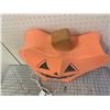 Image 2 : VINTAGE HALLOWEEN LAMP