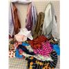 Image 1 : LOT OF SCARVES