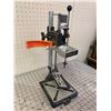 Image 3 : BLACK AND DECKER DRILL PRESS STAND