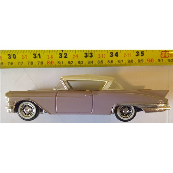 1957 Cadillac Eldorado Biarritz Model Car