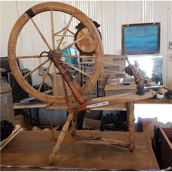 Antique Spining Wheel